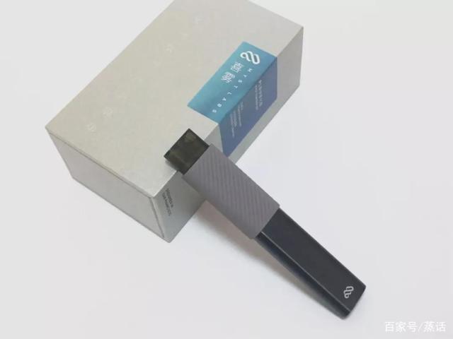 尼古丁盐发明人首创喜雾电子烟评测，全球首款推拉式隐藏烟嘴设计