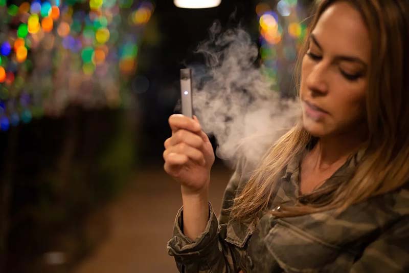 调查显示，越来越多的烟民使用电子烟来戒烟 - 第3张