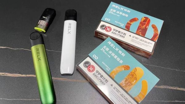 relx悦刻五代幻影电子烟-新手使用手册说明！